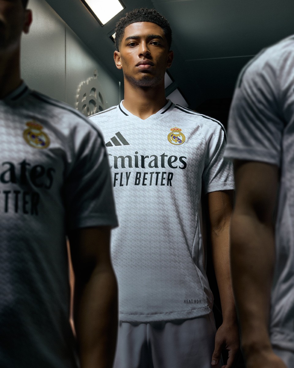 Real Madrid Men's 2024-25 Home Authentic Soccer Shirt.jpg