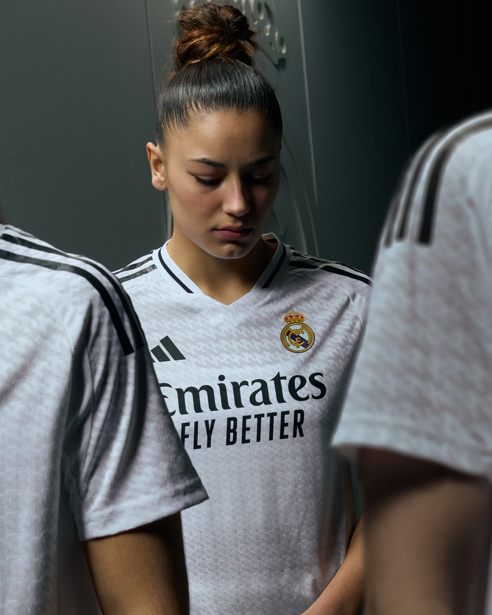 2024-25 Women's Real Madrid Home Jersey.jpg