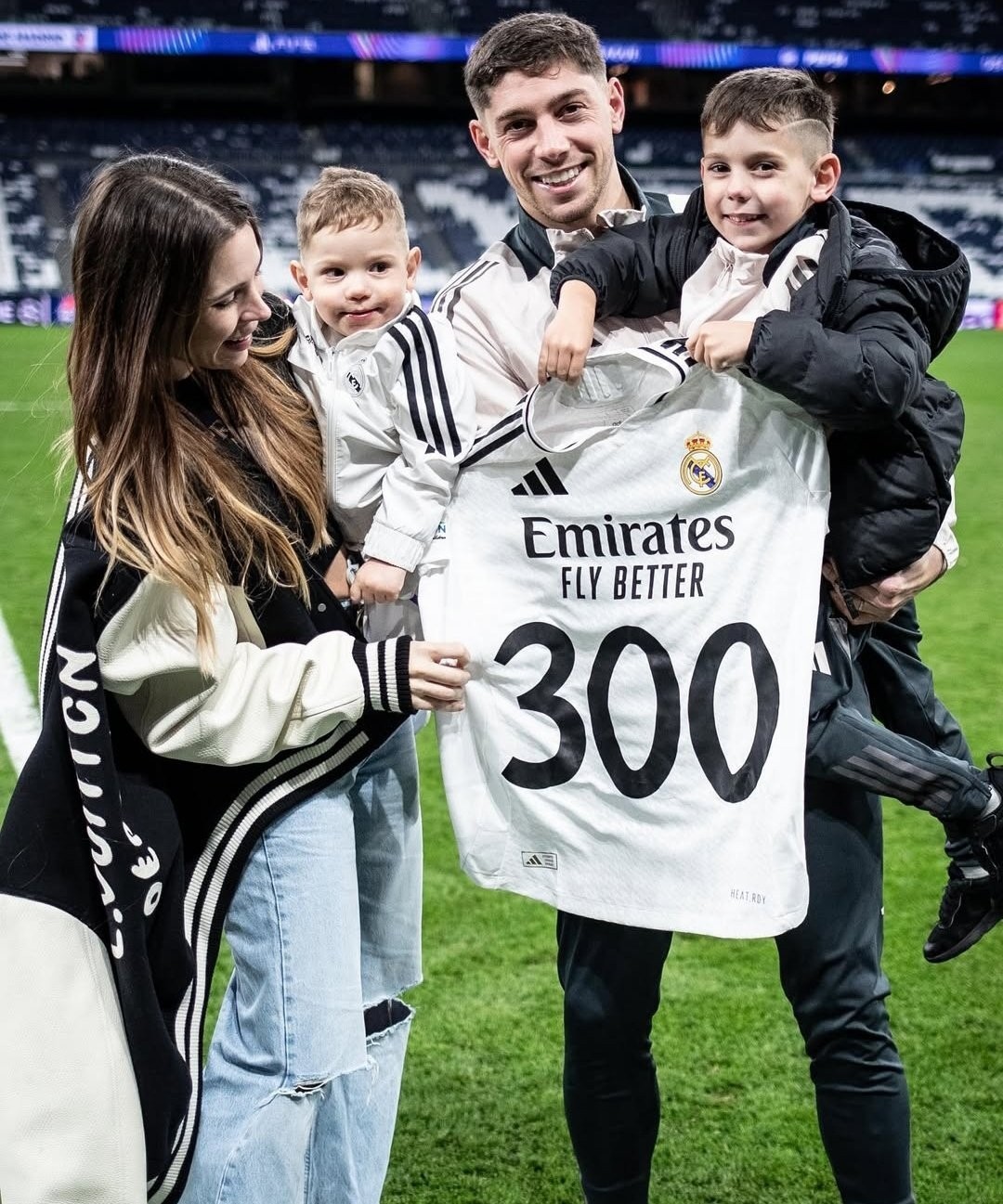 Federico Valverde Wife and sons & Real Madrid home jersey 2024 300.jpeg
